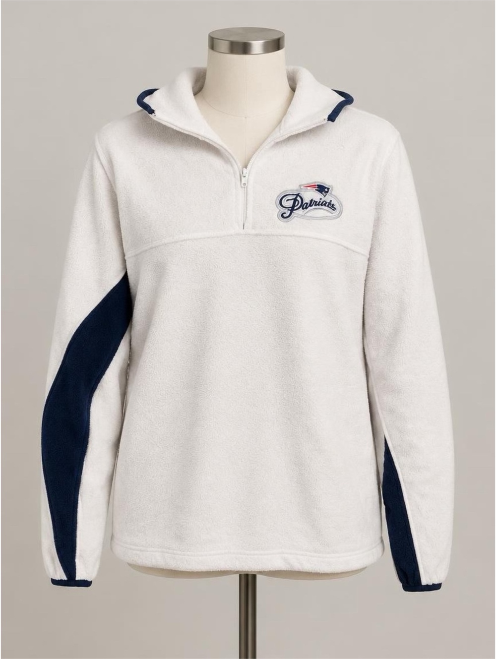 NFL For Her New England Patriots White Blue Fleece Pullover Jacket Size Large
